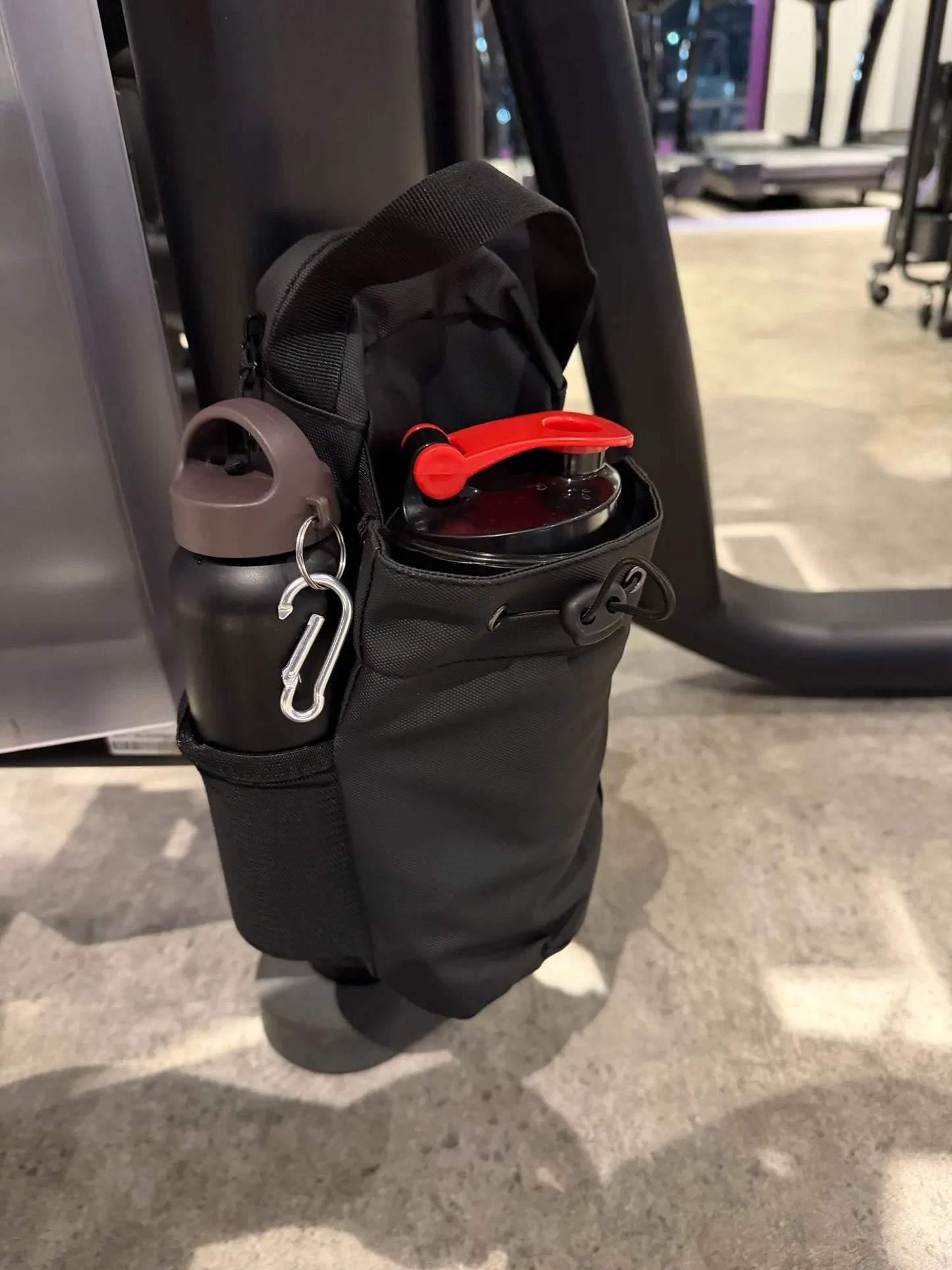 Magnetic Large Capacity Gym Bag with Phone & Bottle Pocket